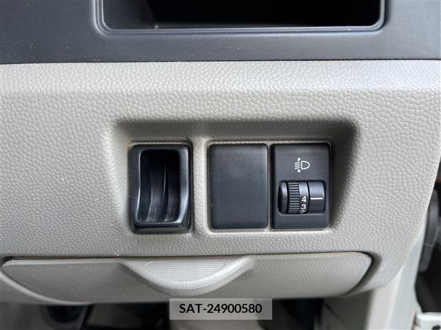Suzuki EVERY 2014-09 359933-9