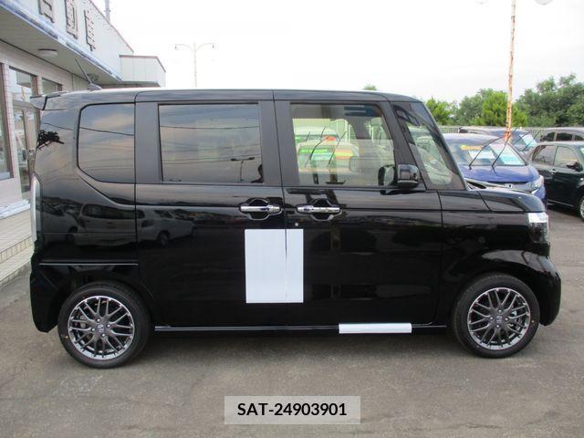 Honda N BOX CUSTOM 2024-05 307534-3