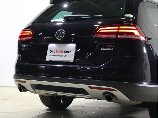 VolksWagen GOLF ALLTRACK 2018-05 26825-6