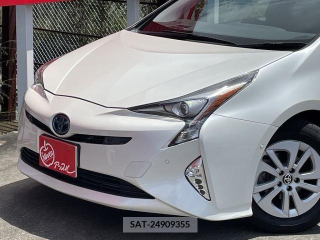 Toyota PRIUS 2017-01 322373-2