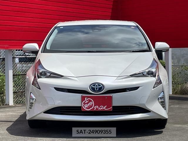 Toyota PRIUS 2017-01 322373-1