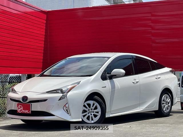 Toyota PRIUS 2017-01 322373-0