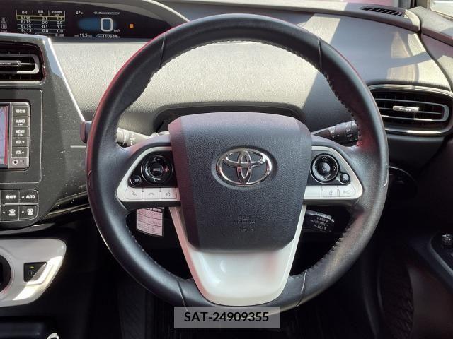 Toyota PRIUS 2017-01 322373-20