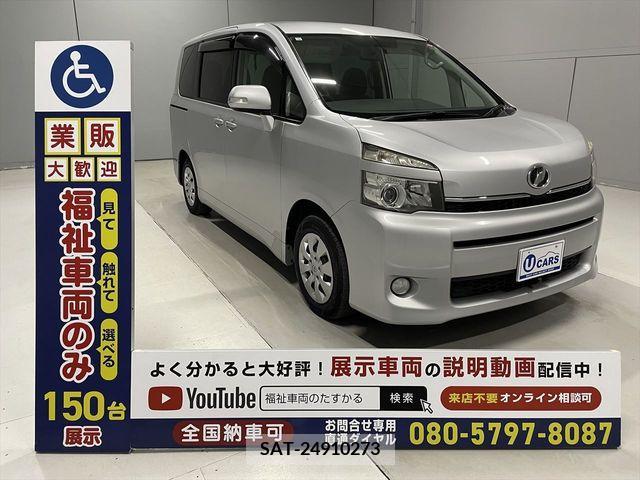 Toyota VOXY 2010-09 234167-0