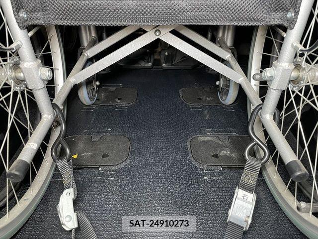 Toyota VOXY 2010-09 234167-10