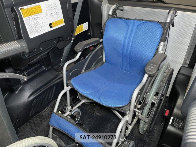 Toyota VOXY 2010-09 234167-14