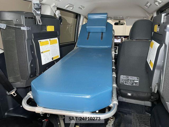 Toyota VOXY 2010-09 234167-15