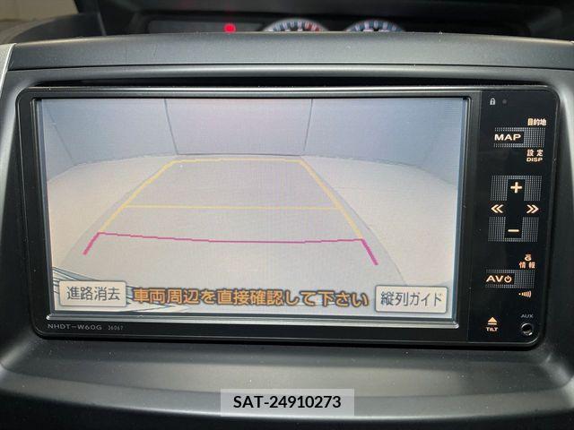 Toyota VOXY 2010-09 234167-16