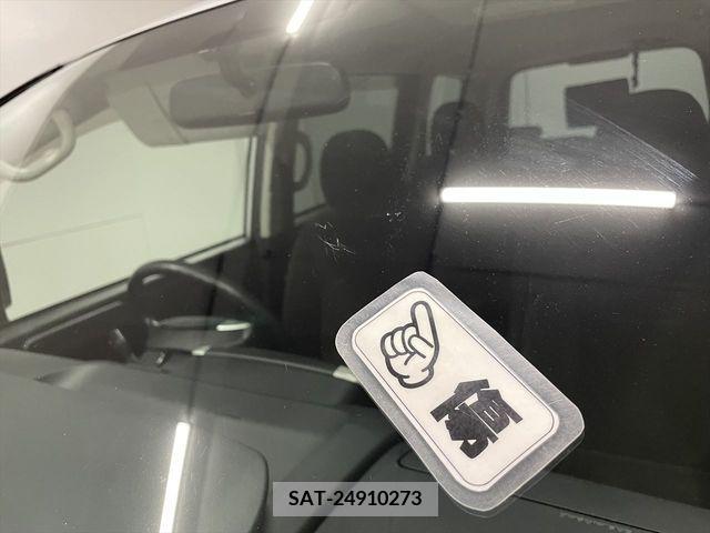 Toyota VOXY 2010-09 234167-23