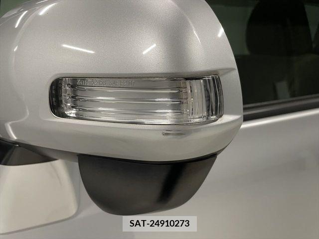 Toyota VOXY 2010-09 234167-27