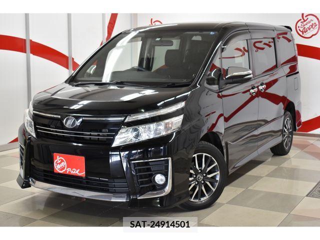 Toyota VOXY 2015-11 370516-0