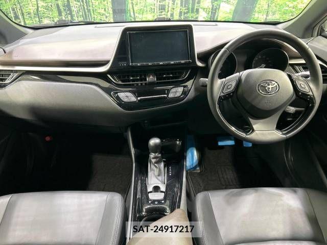 Toyota C-HR 2017-10 264114-1