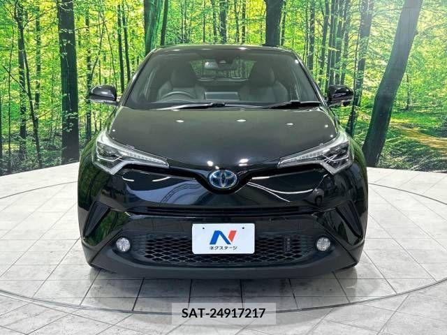 Toyota C-HR 2017-10 264114-14