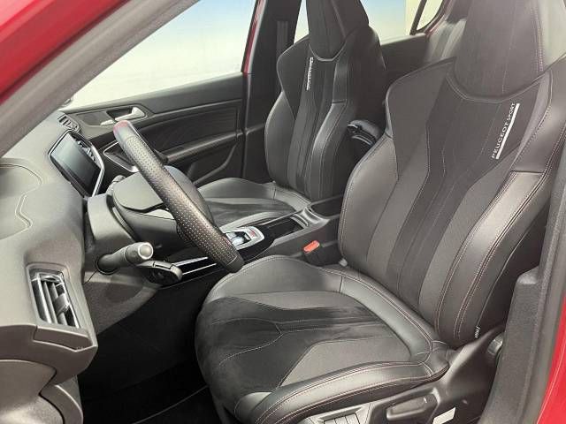 Peugeot 308 2019-06 181215-9