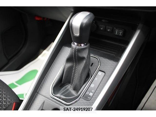 Toyota RAIZE 2022-08 324341-16