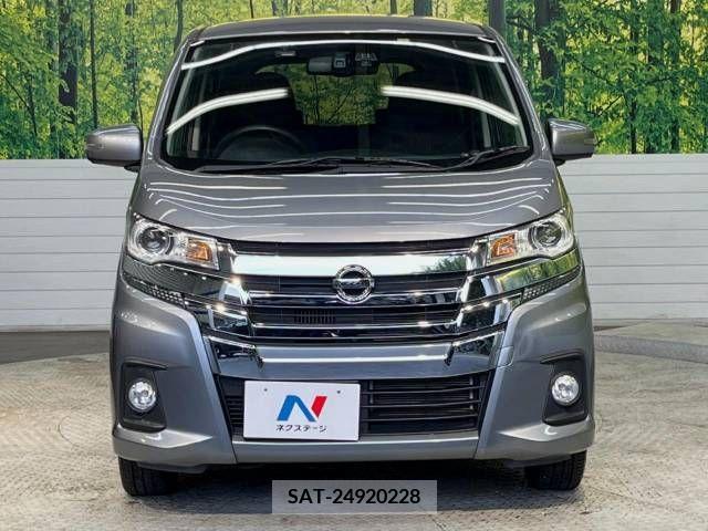 Nissan DAYZ 2018-03 296029-14