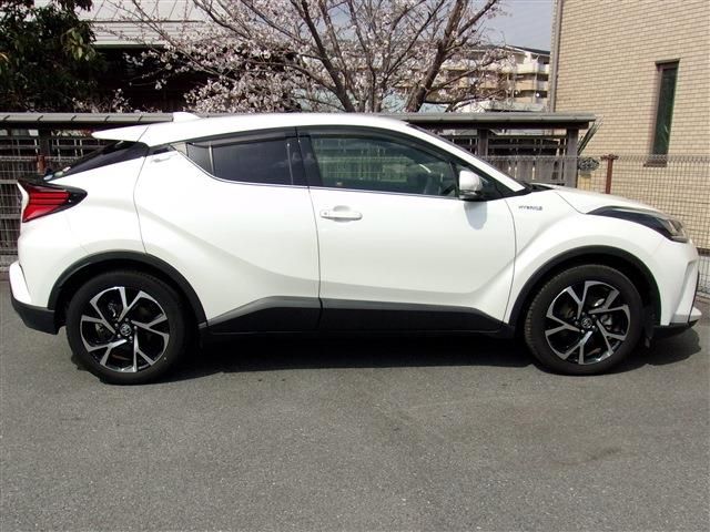 Toyota C-HR 2020-01 3327-8