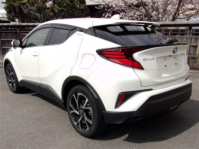 Toyota C-HR 2020-01 3327-6