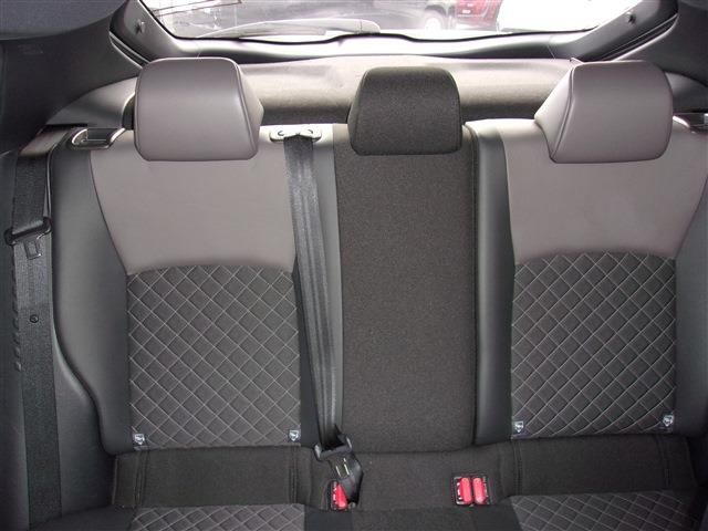 Toyota C-HR 2020-01 3327-16