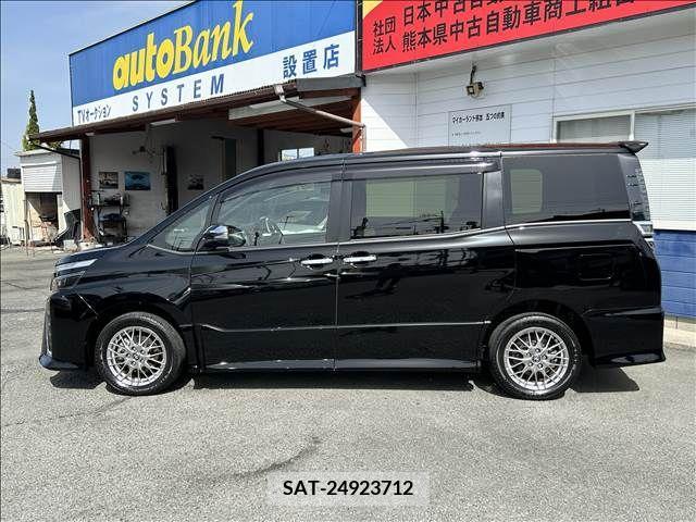 Toyota VOXY 2020-09 289143-12