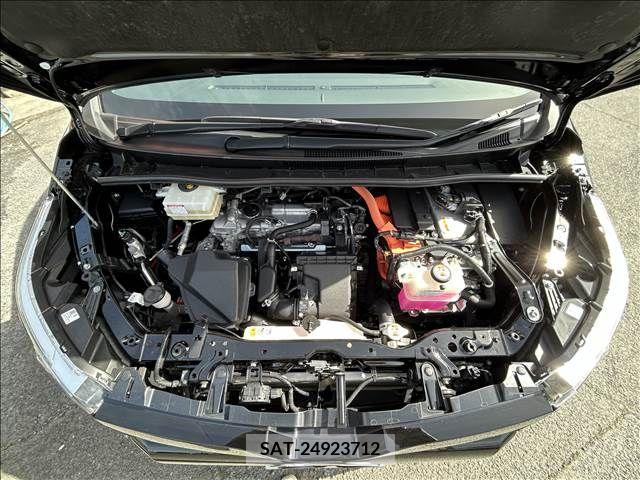 Toyota VOXY 2020-09 289143-8