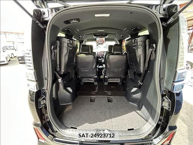 Toyota VOXY 2020-09 289143-7