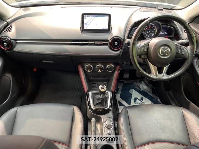 Mazda CX-3 2015-04 358424-1