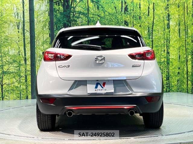 Mazda CX-3 2015-04 358424-15