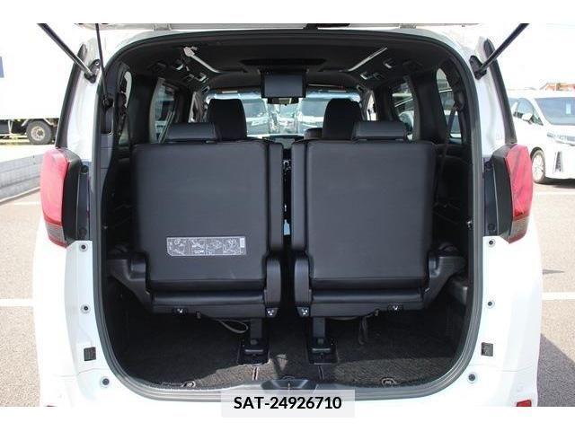 Toyota ALPHARD 2016-11 378065-19