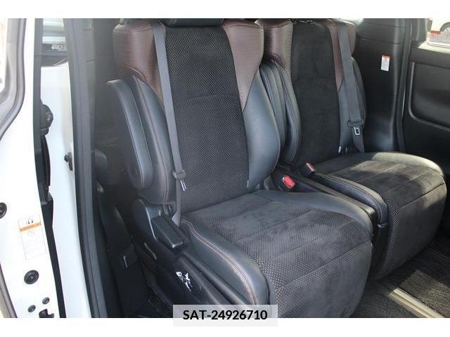 Toyota ALPHARD 2016-11 378065-10