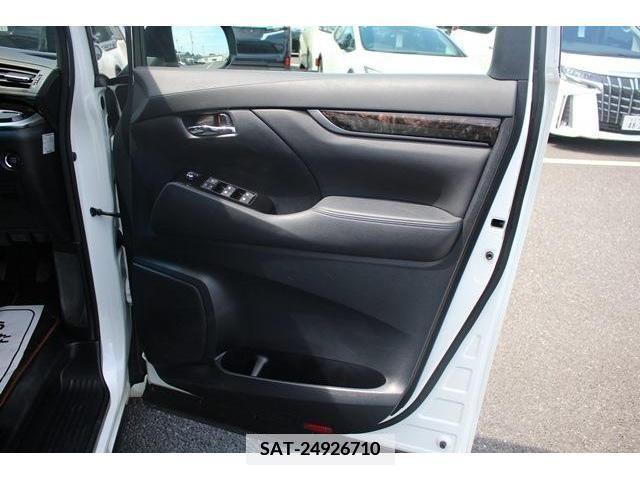 Toyota ALPHARD 2016-11 378065-8