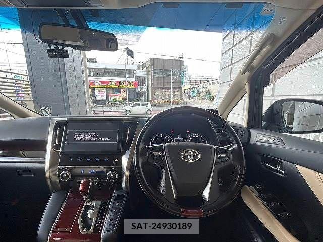Toyota ALPHARD 2017-01 258895-6