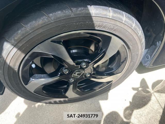 Honda S660 2019-10 393819-25