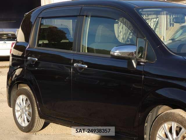 Toyota SPADE 2014-09 386218-19