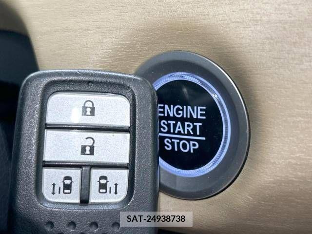 Honda FREED 2018-05 216054-8