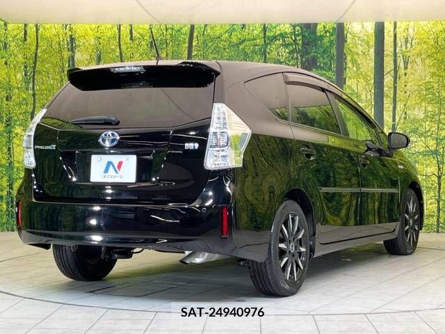 Toyota PRIUS ALPHA 2012-04 322184-18