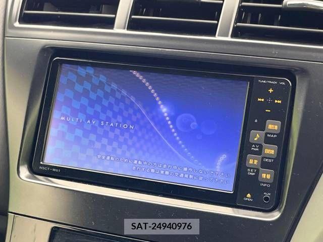 Toyota PRIUS ALPHA 2012-04 322184-2
