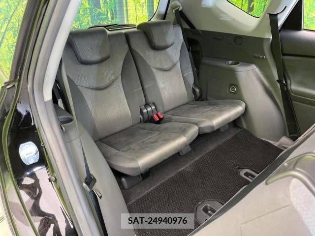 Toyota PRIUS ALPHA 2012-04 322184-10
