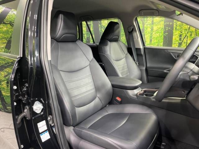 Toyota RAV4 2020-02 10900-8