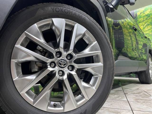 Toyota RAV4 2020-02 10900-13