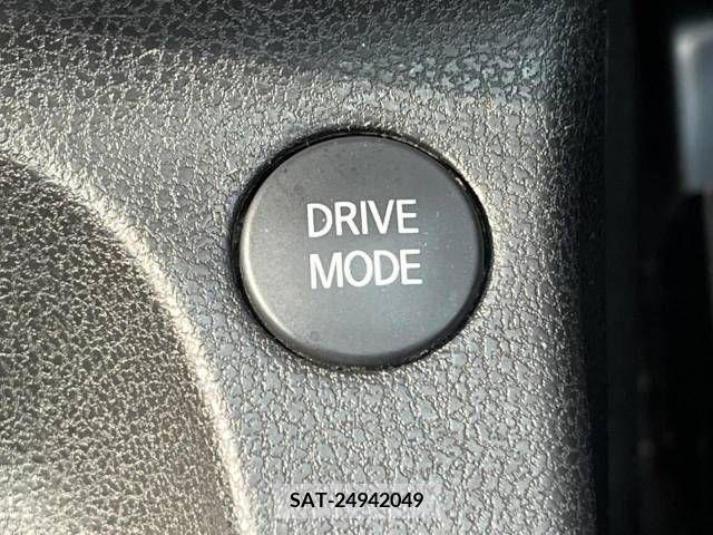 Nissan NOTE 2017-06 382583-7