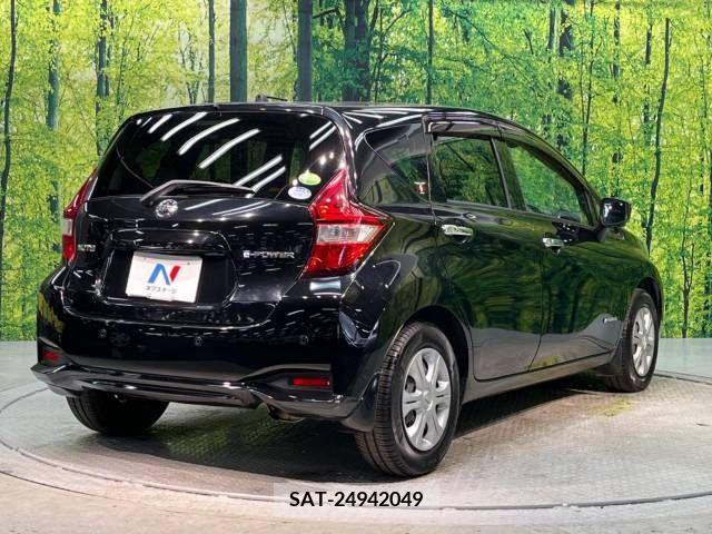 Nissan NOTE 2017-06 382583-17