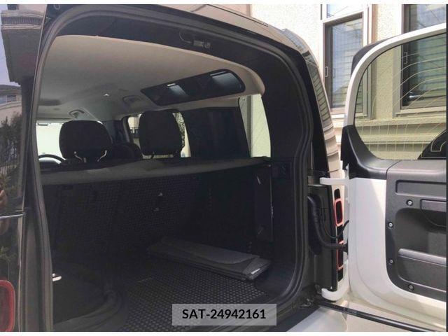 ROVER DEFENDER 2023-08 283807-18