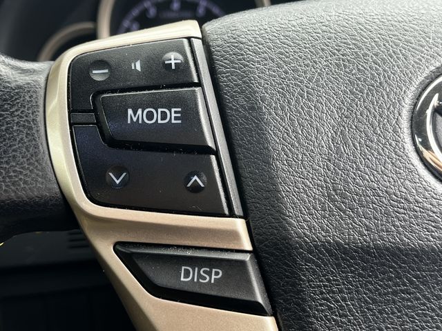 Toyota MARK X 2015-07 183305-21