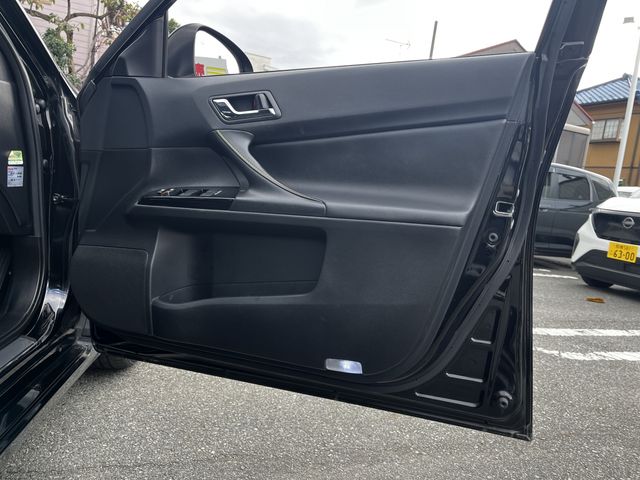Toyota MARK X 2015-07 183305-27