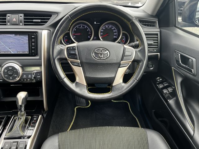 Toyota MARK X 2015-07 183305-20