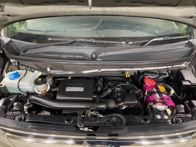 Honda N BOX CUSTOM 2019-01 192167-18