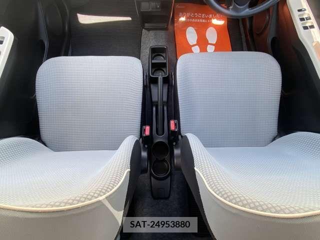 Suzuki ALTO 2018-01 298734-17
