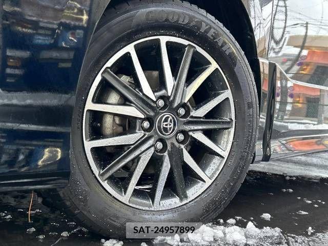 Toyota VOXY 2015-12 250212-13