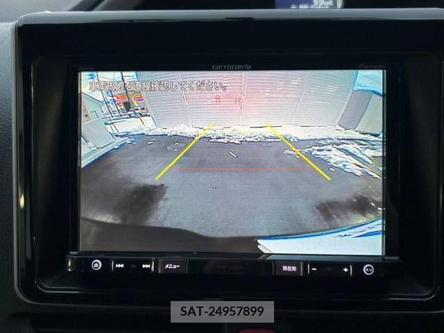 Toyota VOXY 2015-12 250212-3